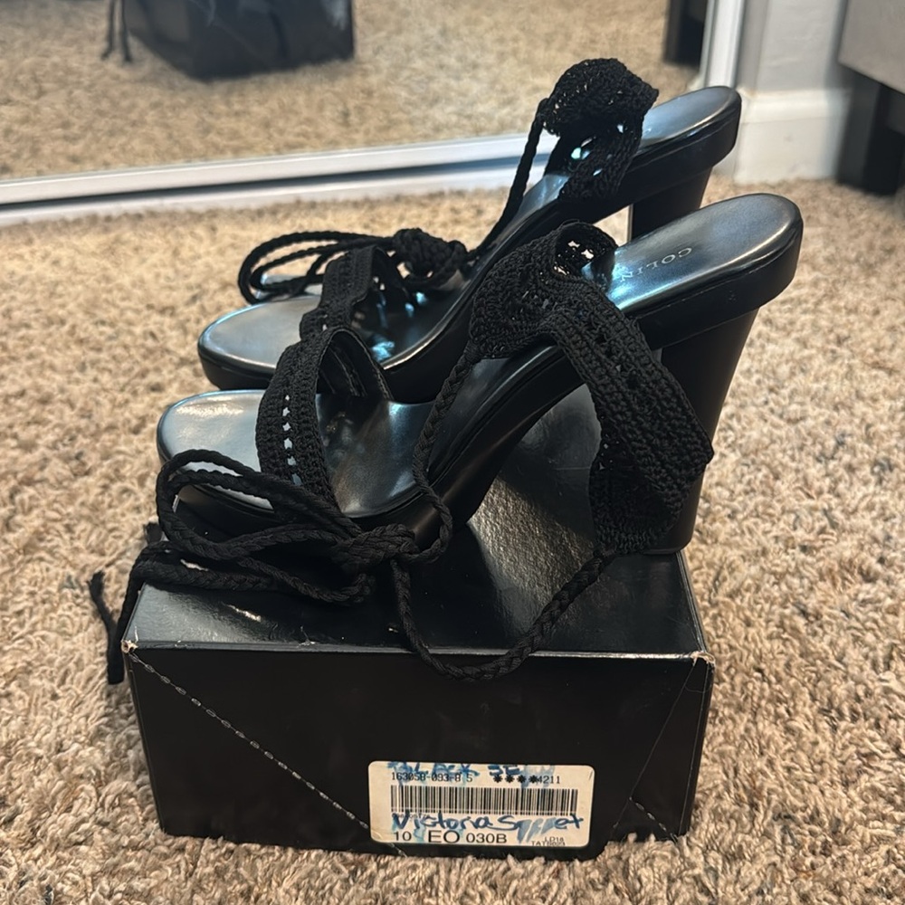 Vintage Colin Stuart Black Lace-Up Heels - Picture 4 of 8